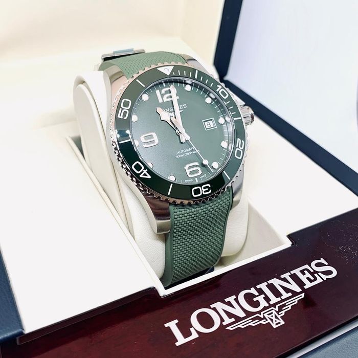 Швейцарские часы LONGINES Conquest Automatic Green
