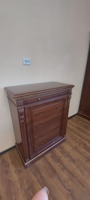 Спальный гарнитур