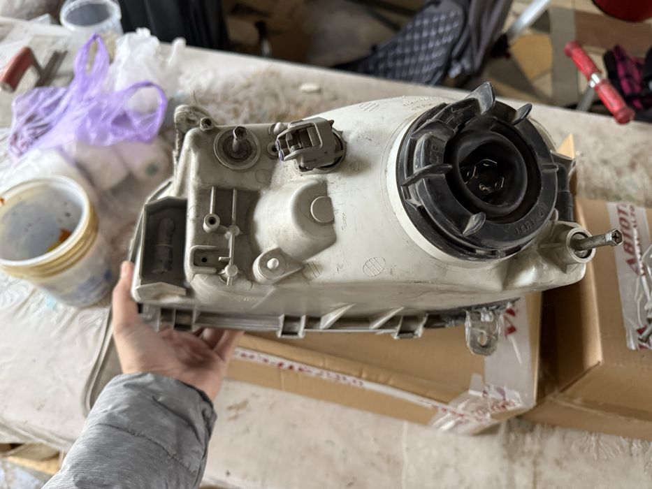 Продается фара RAV 4