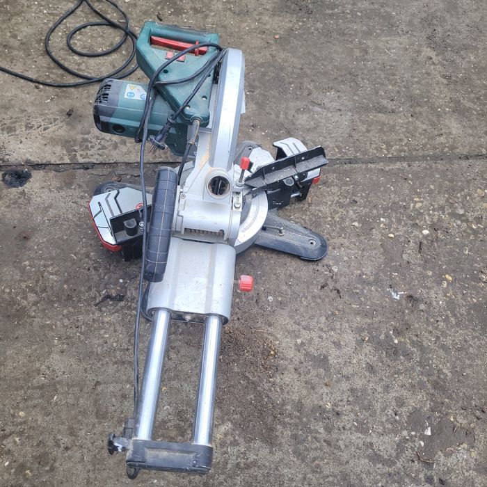 Fierăstrău circular Metabo