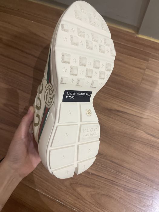 Продам кросовки GUCCI