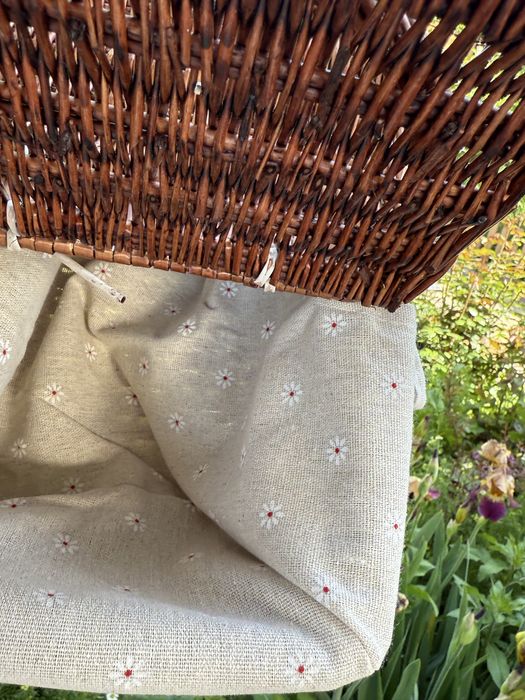 Корзина плетенная