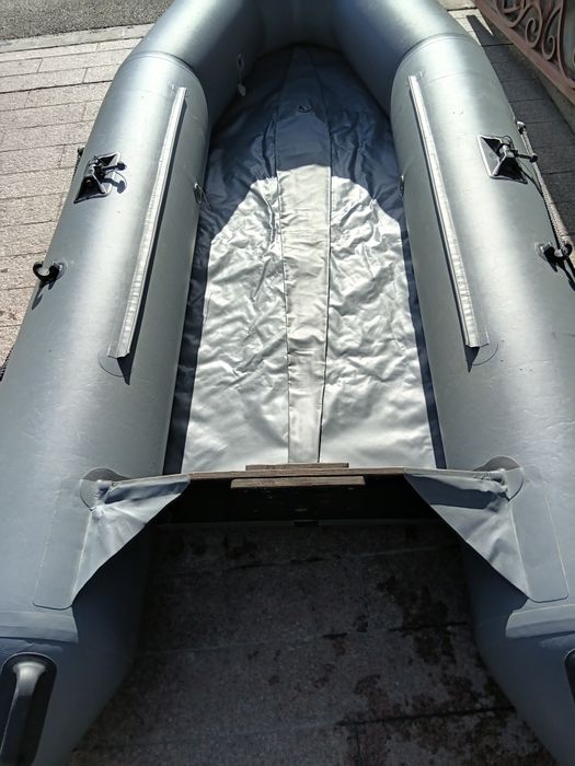 Продам маторную лодку