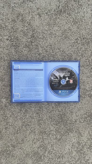 Call of Duty: Modern Warfare (PS4)