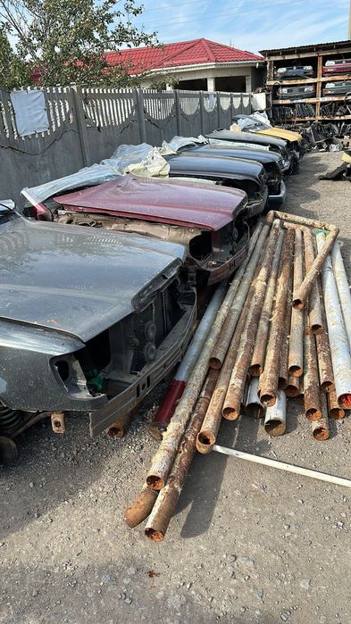 Мерседес 124 Мерседес 210 Мерседес