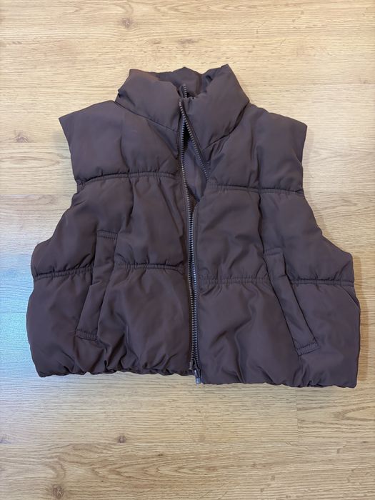 Продавам дамски елеци