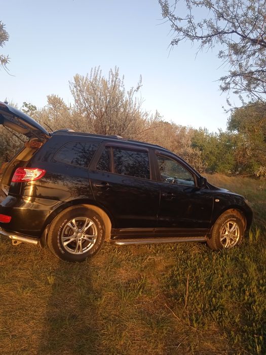 Хюндай Санта фе 2 ,2006гв,27 л,6v