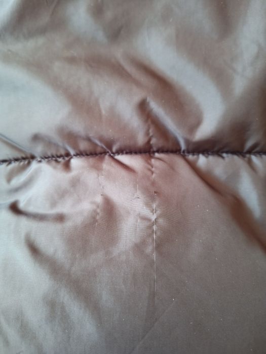 Детски якета  H&M и Sinsaynsy цена за двете+ още дрешки подарък