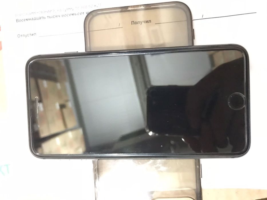 Apple i phone 8 plus