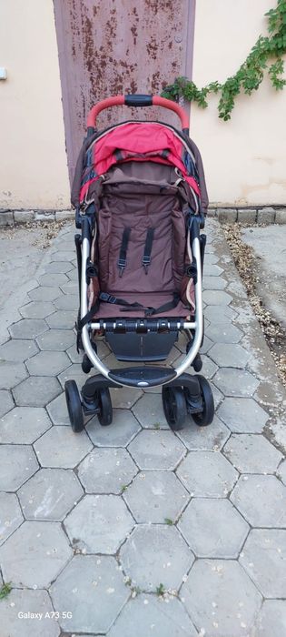 Детская коляска  Graco