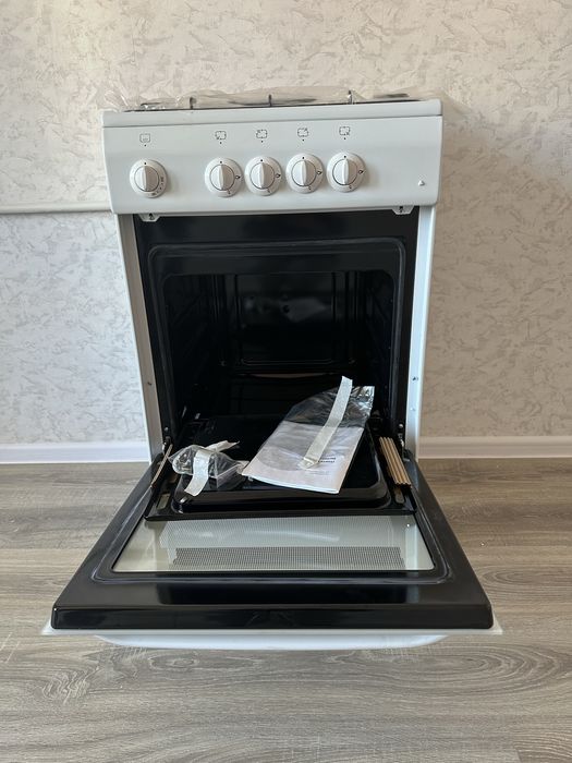 Продам газовую плиту