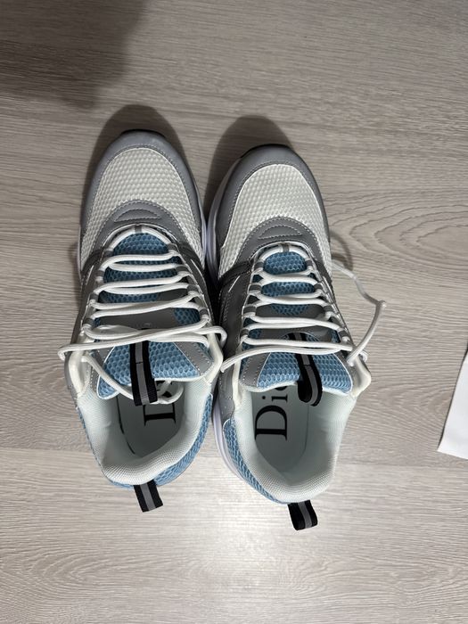 Dior b22 baby blue