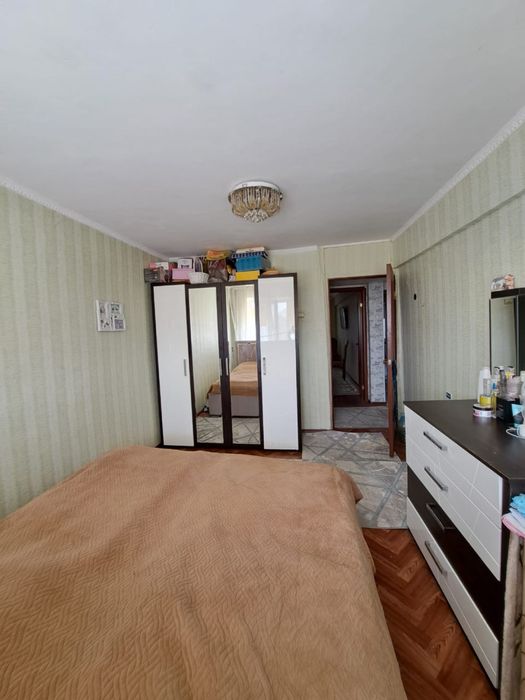 Пәтер сатылады.  Обмен болады пәтерге 2 бөлмелі орталықтан.