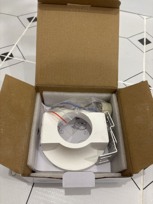 Гипсовый светильник встраиваемый