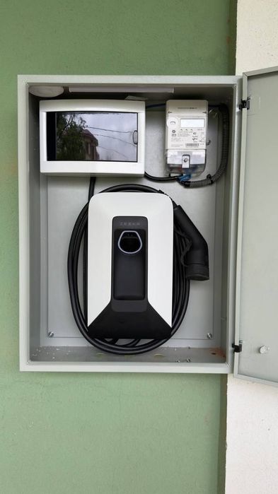 Установка Зарядного Устройства для Электромобиля/Любых Типов/Александр