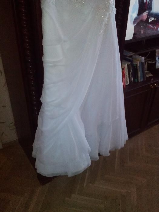 Булчинска сватбена рокля