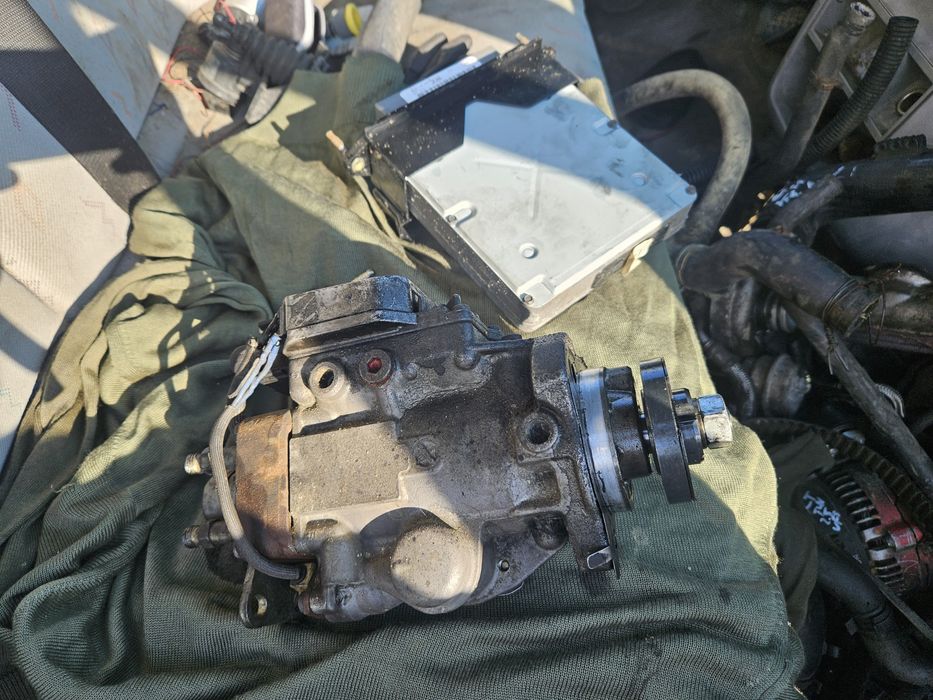 Pompa injectie ford transit 90 cai