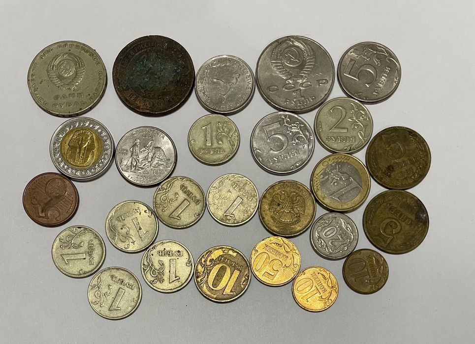 Продам Монеты и Деньги