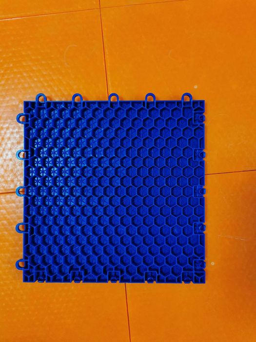 Pardoseala din placi modulare PP