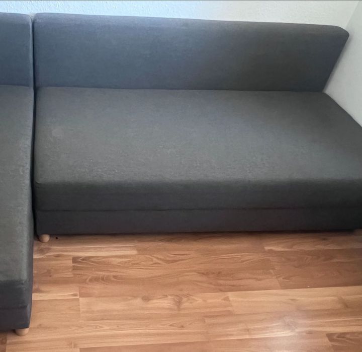 Canapea extensibila cu coltar