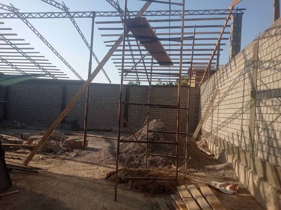 Suvoq , styashka va tom yopish ishlarini va shlaka blok ham teramizqil