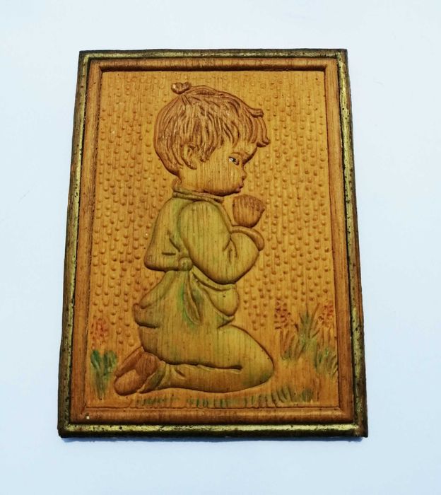 Стара Дървена Картина за Стена - Момче - Дърворезба