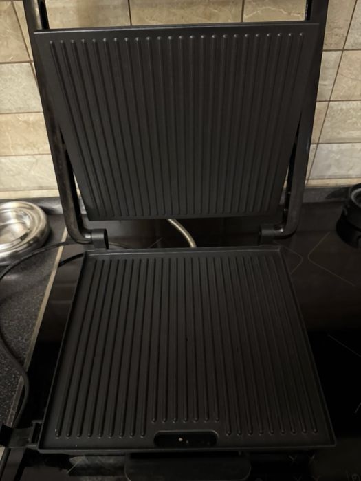 Новый электрогриль Tefal