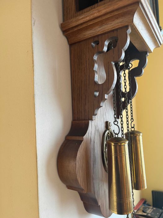 Античен стенен-Фризийски  часовник,дъб- 1950-1960г.с махало