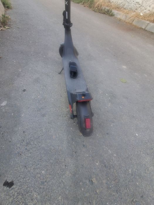 Trotineta XIAOMI 4 LIFE ( CA NOUA )