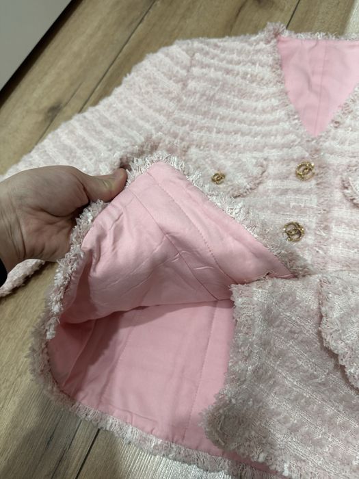 Продам жакет, в отличном состоянии