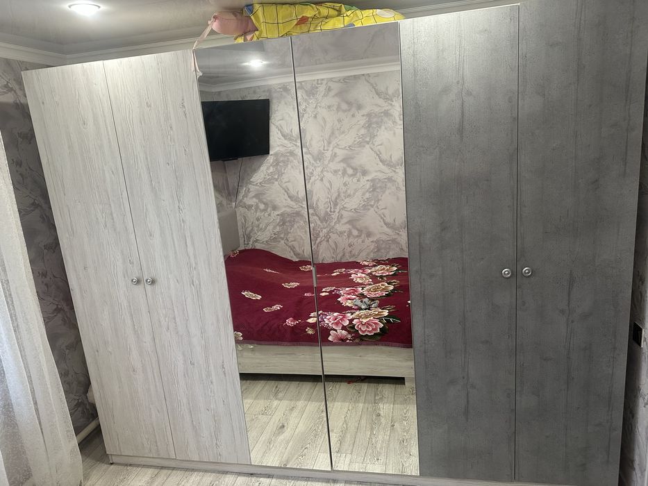 Продам шифонер  срочно