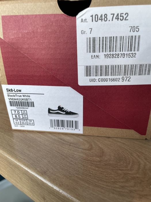 Vans 39 номер като нови