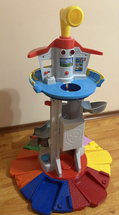 Кула Пес Патрул + фигурки и превозни средства