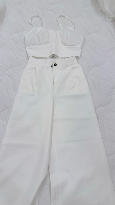 Продам костюм  размер S