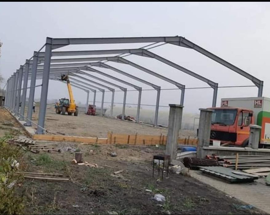 Vând hală metalica pe comanda clientului