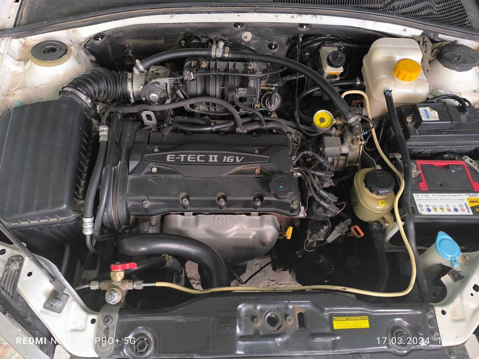 Шевроле Лачетти 1.6