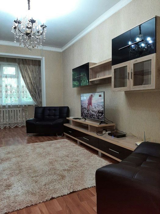 Продам Свою 2/2/5 Художникова, Единое окно Французская школа