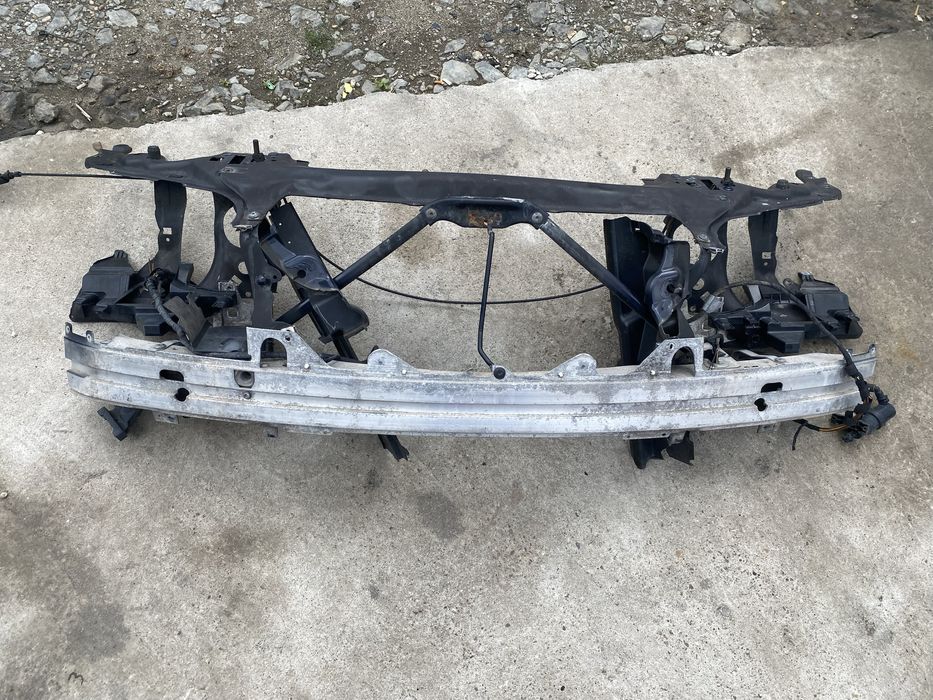 Trager BMW Seria 7 E65 Facelift Pret 1000 lei