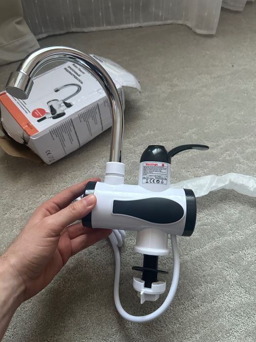 Baterie chiuveta instant apa calda noua