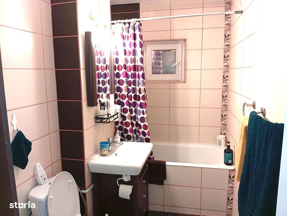 Apartament 3 camere in Confectii