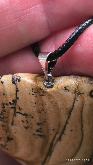 Продаю кулон песочная Яшма