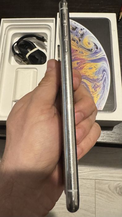 Vand Iphone XS max alb 64 gb