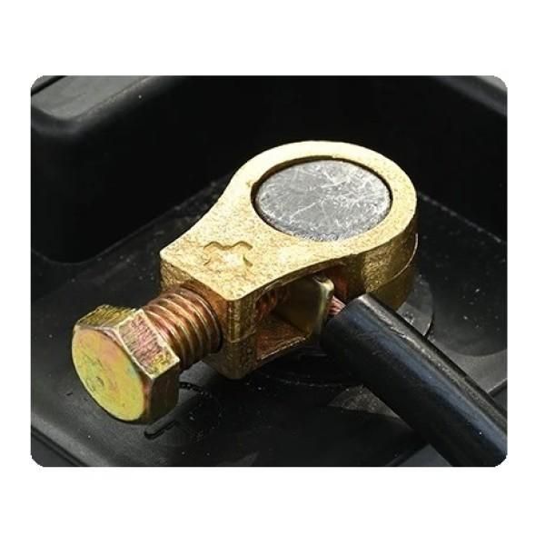 месингови клеми за акумулатор комплект + и  - 2броя, 12/24v макс. ...