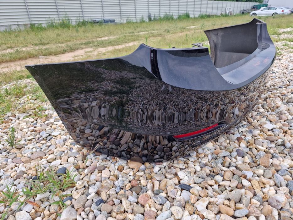 Bara spate BMW f30