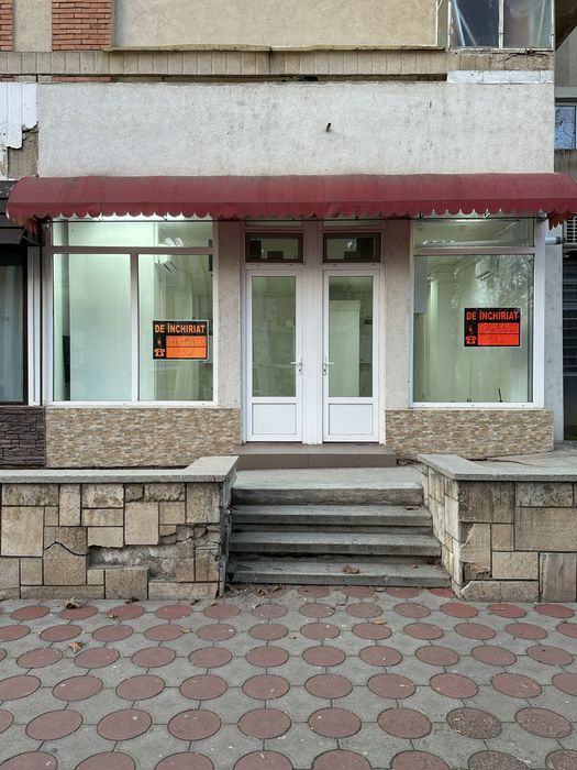 DE INCHIRIAT spatiu  comercial CENTRU