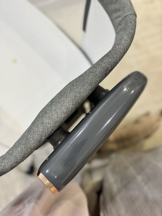 Продам детскую кроватку Kidilo