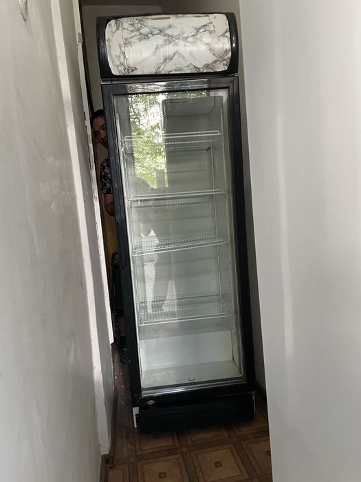 Холодильник Витринный 2 штуки