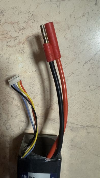 Acumulator LiPo Turnigy 4S 5000mAh 20C, 40C Burst, 14.8V, 74Wh, stare foarte bună