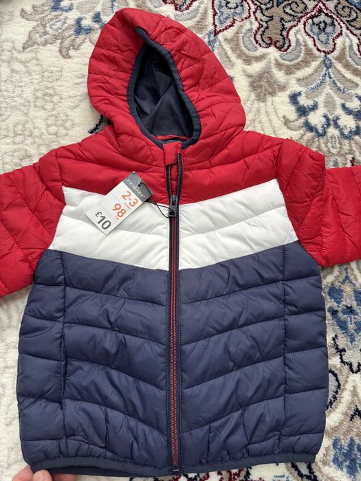 Куртка от Primark.