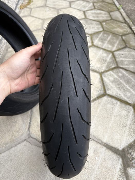 Мото гуми Dunlop Qualifier Core